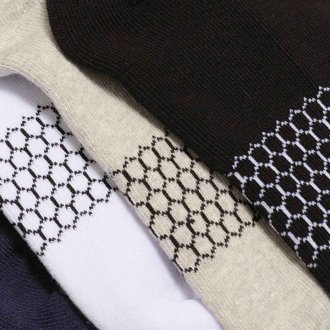 Men's Solids Calf Socks - Image 11